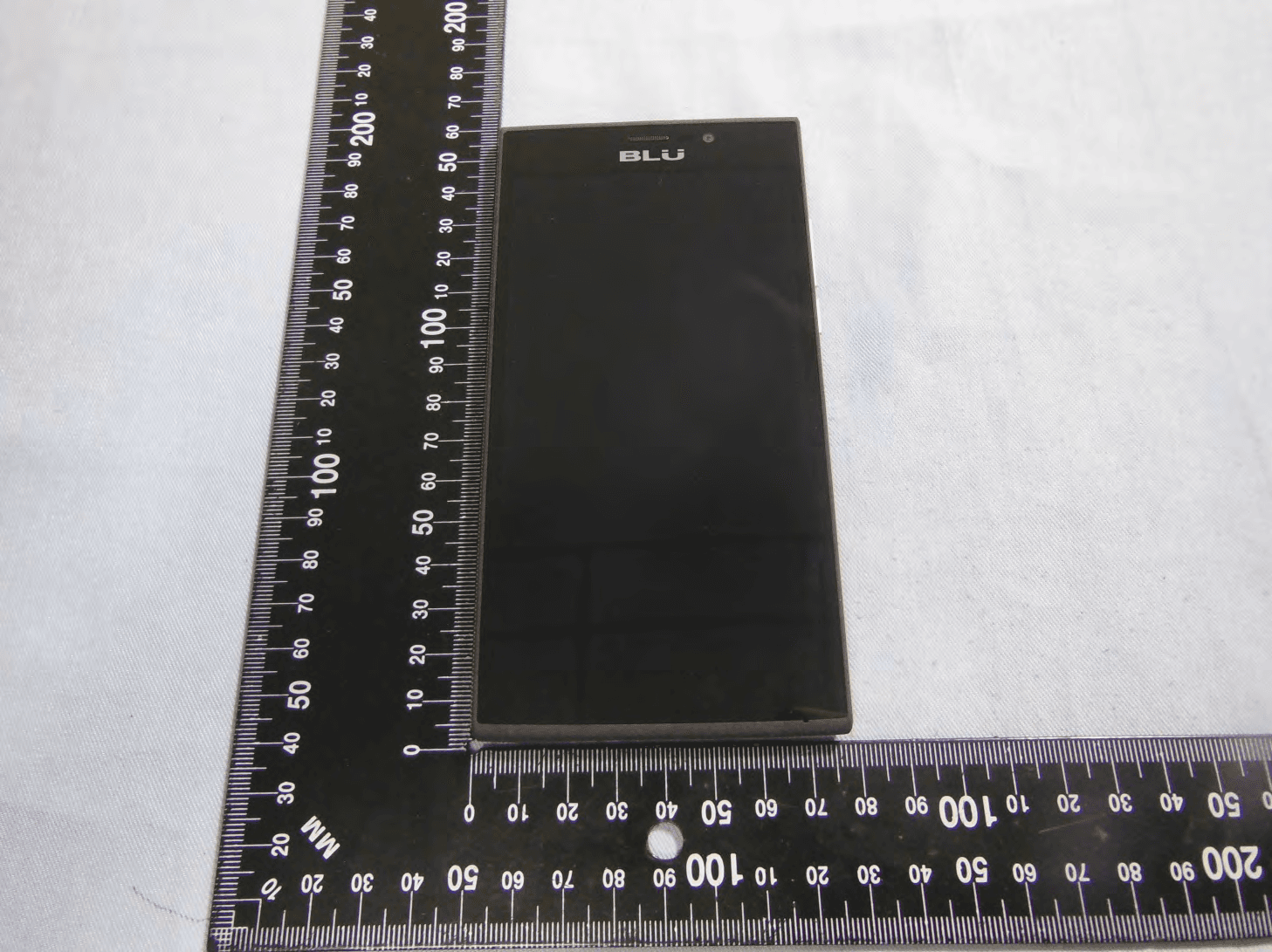 Smartphone - FCC ID YHLBLULIFEONEXL - BLU Products, Inc. (4)