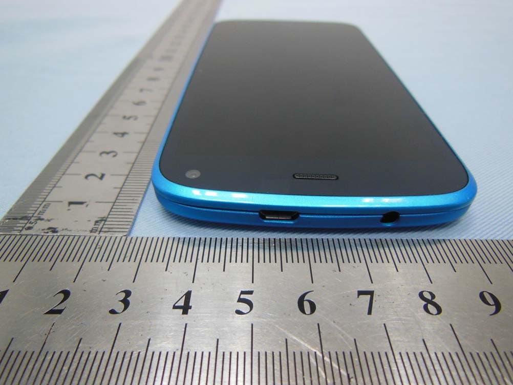 Mobile Phone - FCC ID YHLBLULIFEPLAY - BLU Products, Inc. (2)