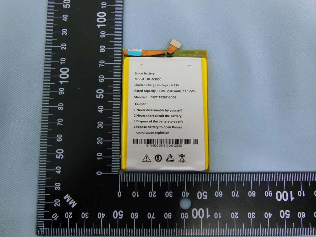 Mobile Phone - FCC ID YHLBLULIFEPUREM - BLU Products, Inc.