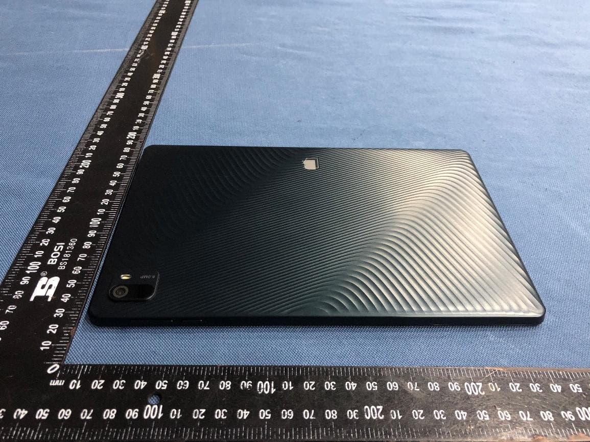 Tablet - FCC ID YHLBLUM10LP15 - BLU Products, Inc. (2)