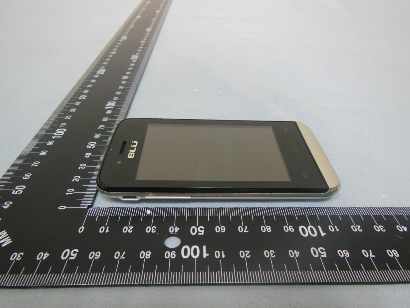 Mobile Phone - FCC ID YHLBLUNEOJR - BLU Products, Inc. (2)