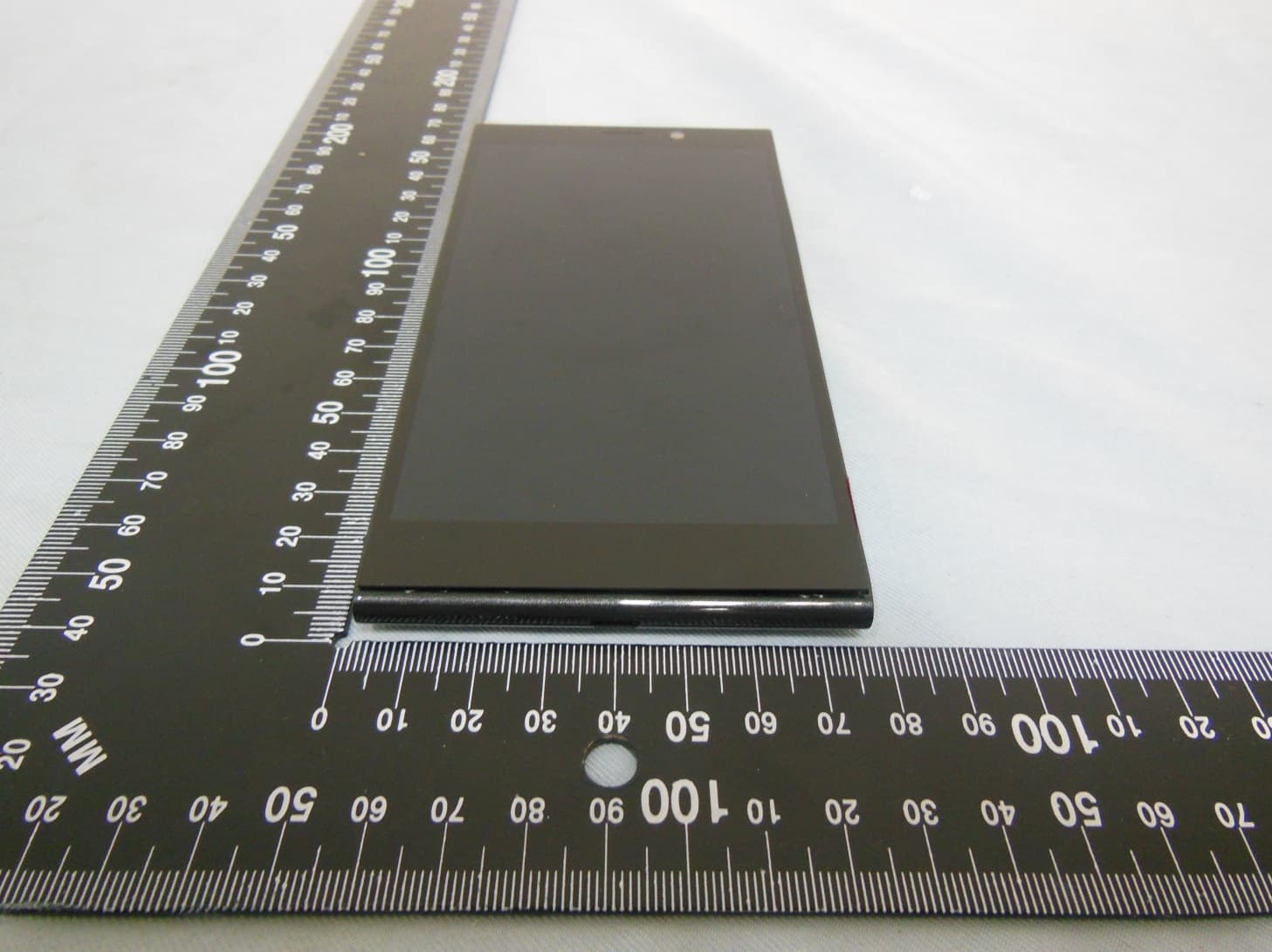 Mobile Phone - FCC ID YHLBLUPUREXL - BLU Products, Inc. (4)