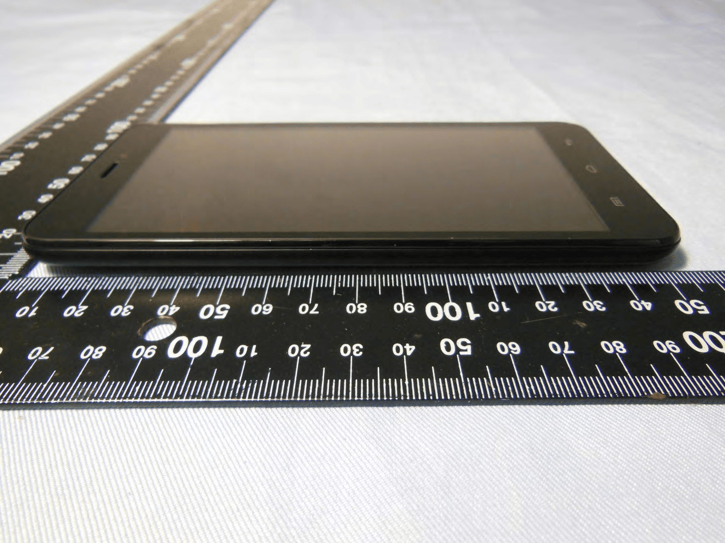 Smartphone - FCC ID YHLBLUSTUDIO55C - BLU Products, Inc. (5)