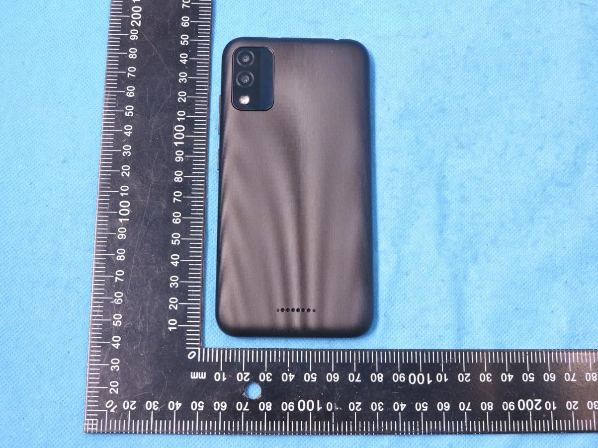 Mobile Phone - FCC ID YHLBLUSTX5 - BLU Products, Inc.