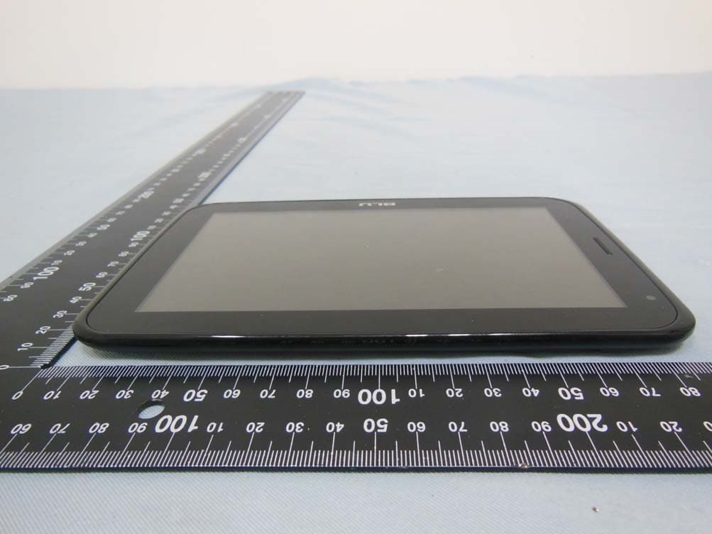 Tablet PC - FCC ID YHLBLUTB703G - BLU Products, Inc. (2)
