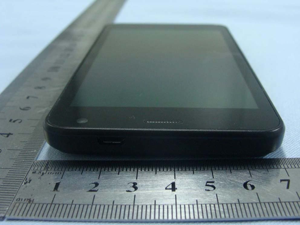 Mobile Phone - FCC ID YHLBLUVIVO465 - BLU Products, Inc. (2)