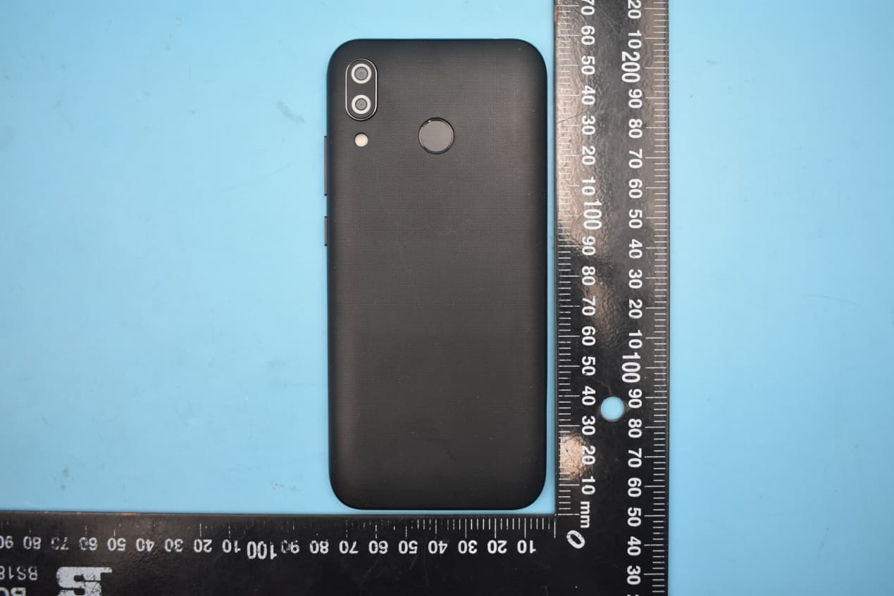 Smart Phone (LTE/WCDMA/GSM/BT/WIFI) - FCC ID YHLBOLDM6 - BLU Products, Inc.