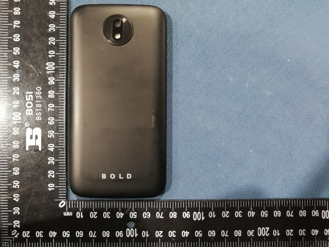 Mobile Phone - FCC ID YHLBOLDT5 - BLU Products, Inc. (3)