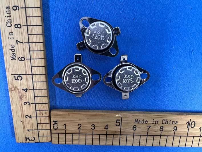 Microwave Oven - FCC ID YI4DWC28PCS20 - Zhongshan Donlim Weili Electrical Appliances Co., Ltd. (2)