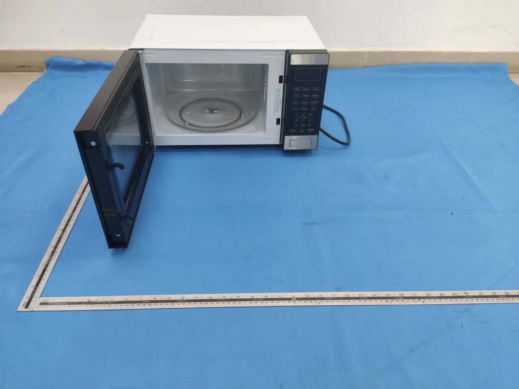 Household Microwave Oven - FCC ID YI4DWE25PGP06 - Zhongshan Donlim Weili Electrical Appliances Co., Ltd. (2)