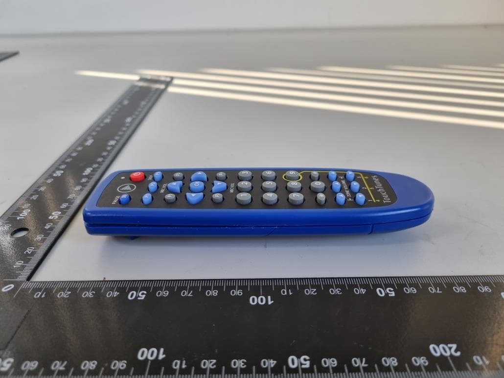 Remote Control Unit - FCC ID YI5SC33TT04 - Celadon, Inc. (3)