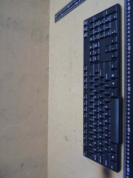 2.4G Keyboard - FCC ID YI8KXX - OMEGA TECHNOLOGY INC. (4)
