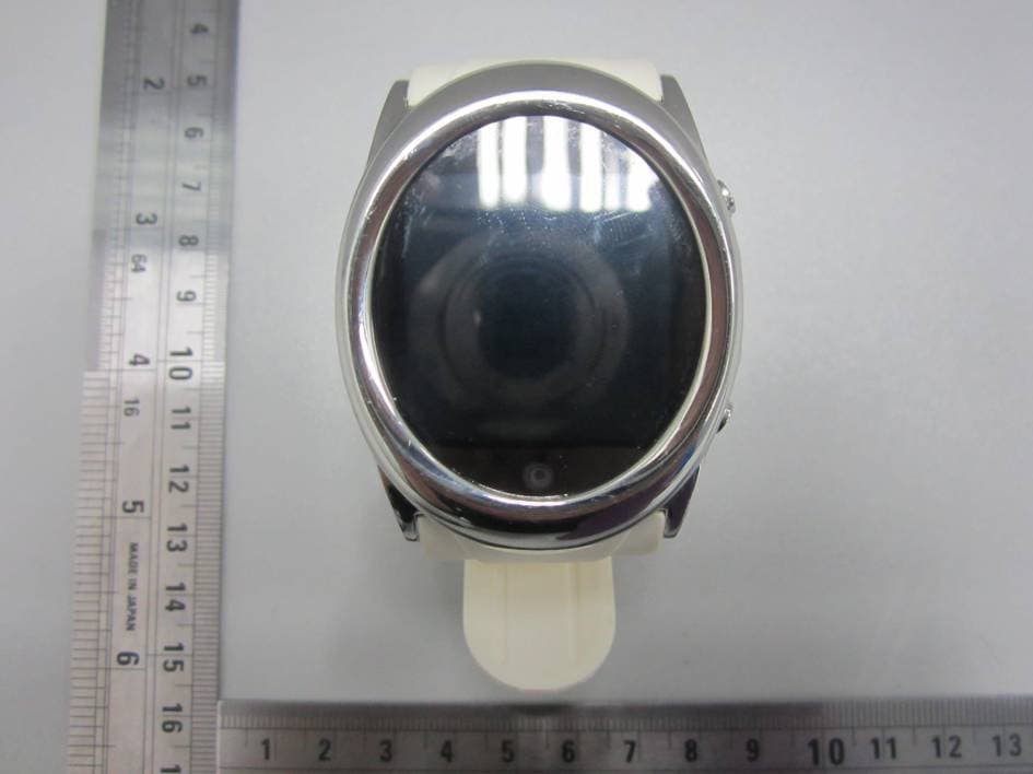 Watch Phone - FCC ID YIABURG12 - Burg Realisation HongKong Limited (2)