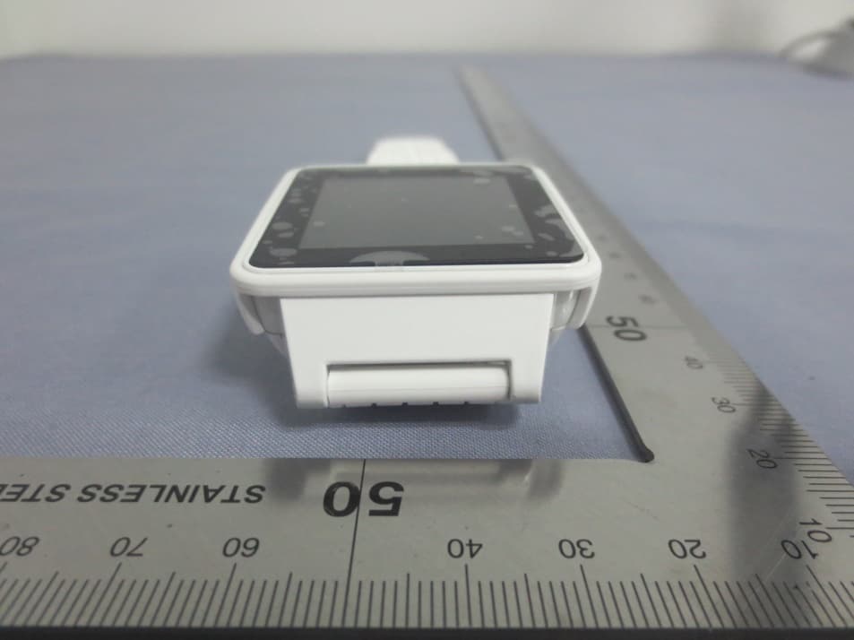 Smart Watch Phone - FCC ID YIABURG16A - Burg Realisation HongKong Limited (4)