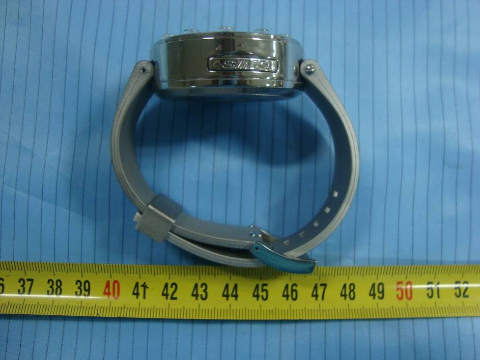 Watch Phone - FCC ID YIABURG6 - Burg Realisation HongKong Limited (3)