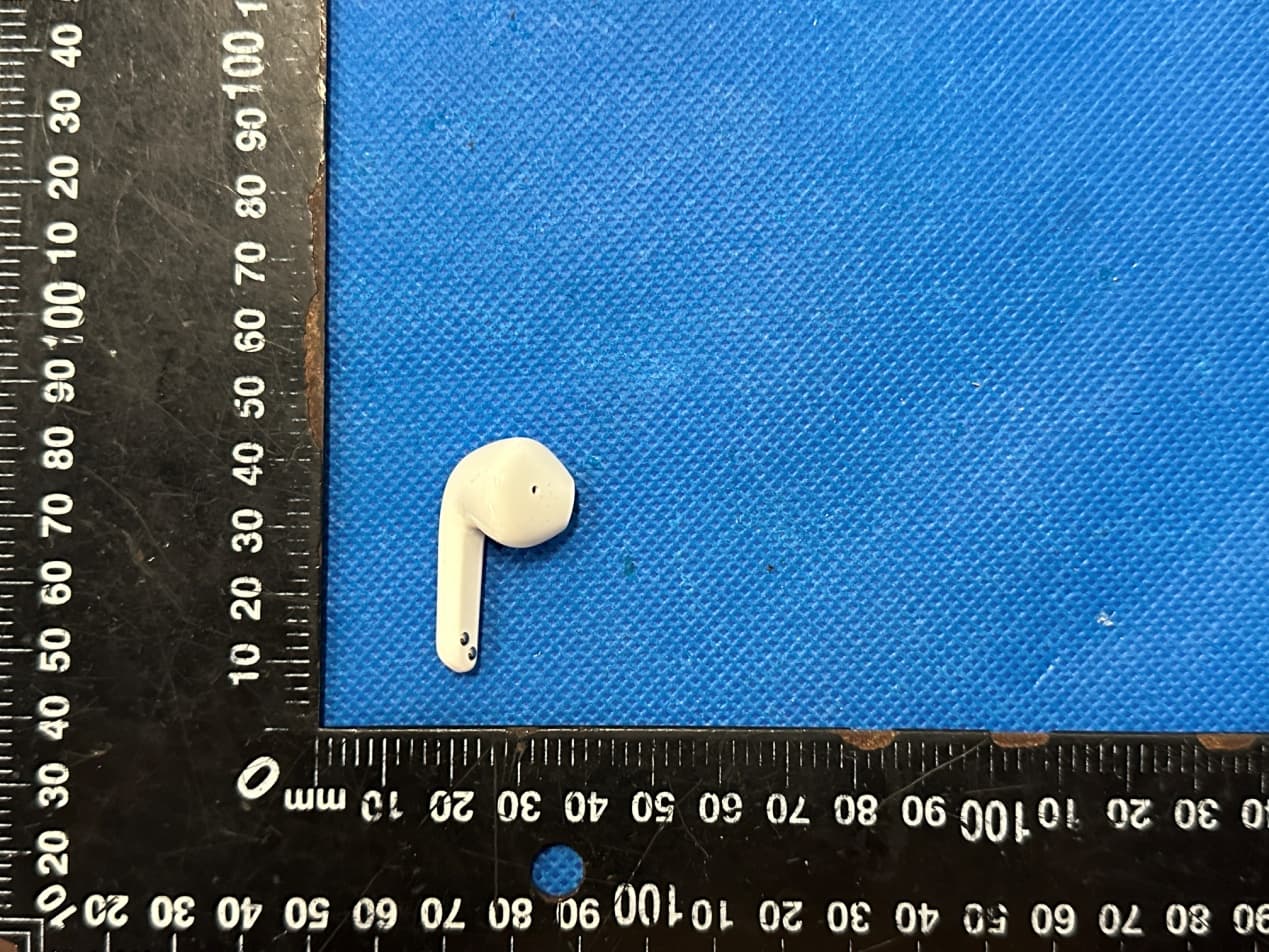 TWS BLUETOOTH EARPHONE - FCC ID YIL-MH-801 - SHENZHEN CHENGYAN SCIENCE & TECHNOLOGY CO., LTD (2)