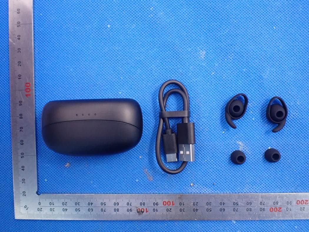 True Wireless Bluetooth Earbuds - FCC ID YILMH-807 - SHENZHEN CHENGYAN SCIENCE & TECHNOLOGY CO., LTD (2)