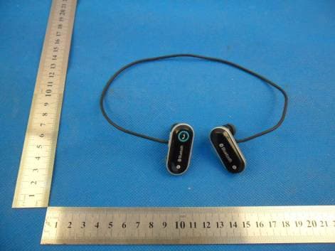 Bluetooth headphone - FCC ID YILMH806 - SHENZHEN CHENGYAN SCIENCE & TECHNOLOGY CO., LTD (4)