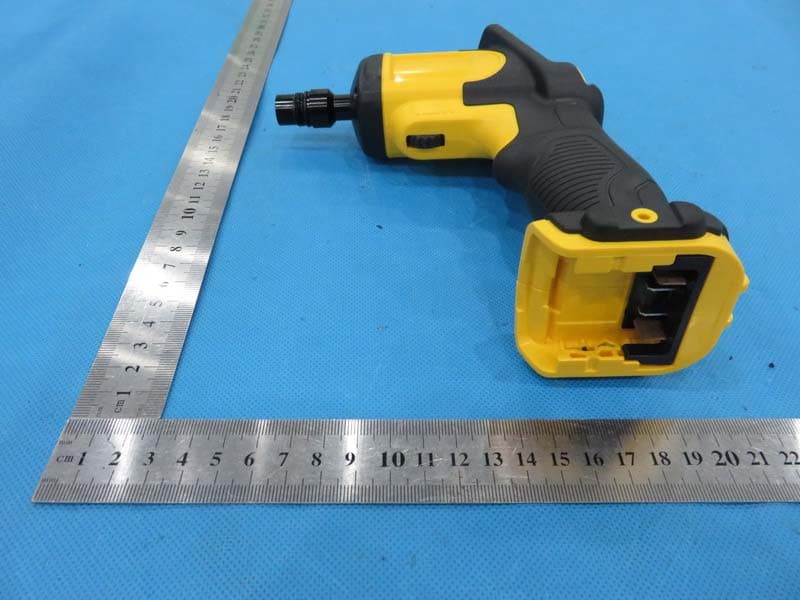2.4GHz Wireless Inspection Camera - FCC ID YJ709472-8153 - Stanley Black & Decker (2)