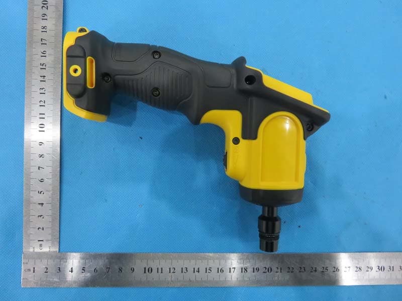 2.4GHz Wireless Inspection Camera - FCC ID YJ709472-8153 - Stanley Black & Decker (5)