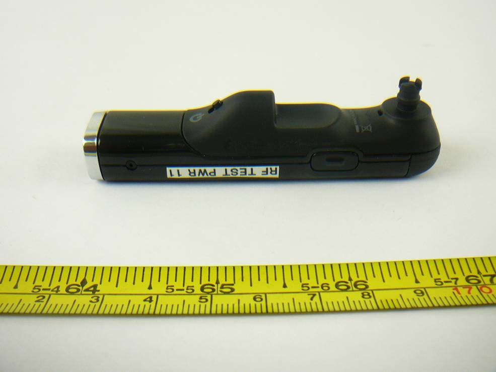 Looxcie Standard Definition Mountable Video Camera Product with integrated 802.11 b/g - FCC ID YJ8-LXQ1 - Looxcie, Inc. (2)
