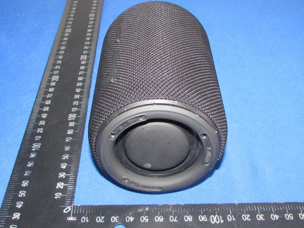 Portable Bluetooth Speaker - FCC ID YJW-00016 - Superior communications . (4)