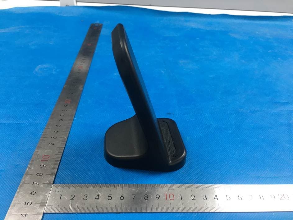 10W Fast Charge Wireless Charger Stand - FCC ID YJW-06348 - Superior communications . (4)