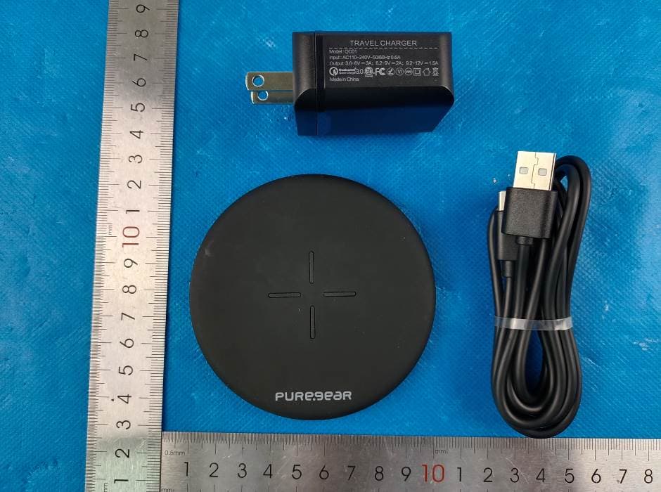 15W Fast Charge Wireless Charger - FCC ID YJW-09464PG - Superior communications . (3)