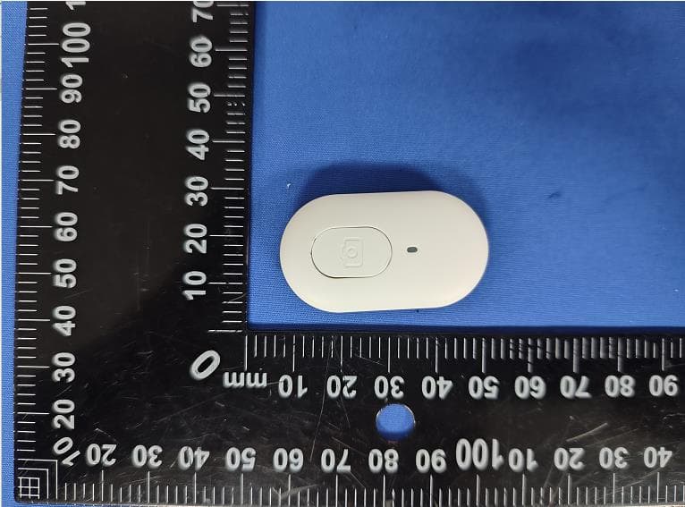 Bluetooth Magic Selfie stick - FCC ID YJW-11139PG - Superior communications . (2)