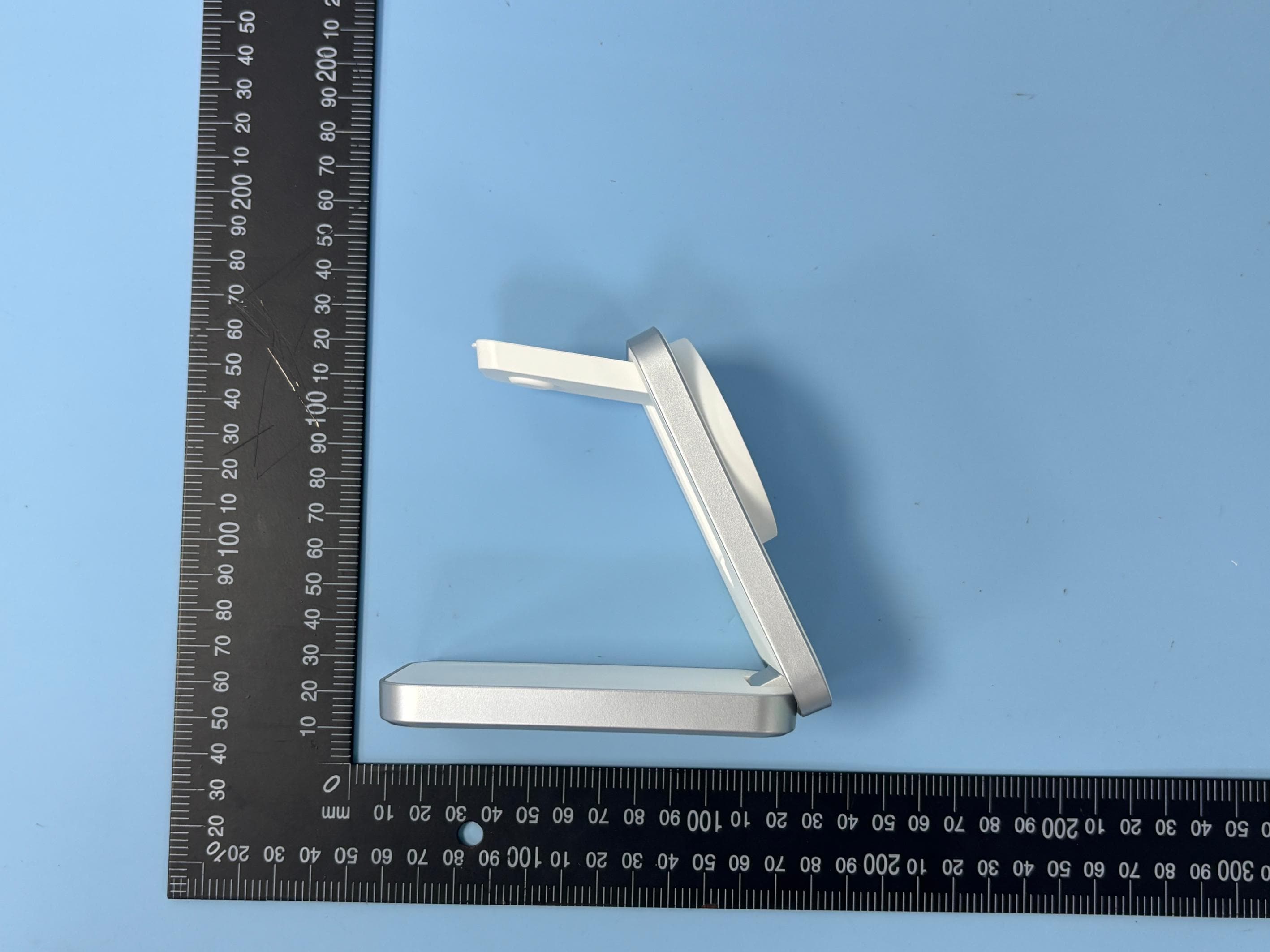 PureGear Universal Cradle Vent Mount - FCC ID YJW-12300PG - Superior communications . (4)