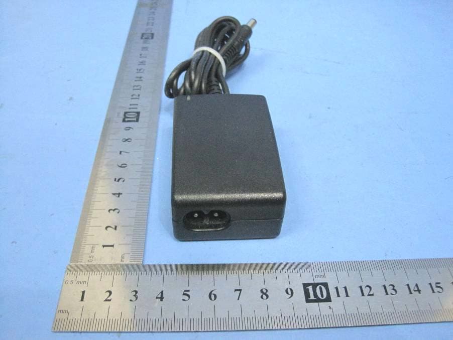 FIXED WIRELESS TERMINAL - FCC ID YM2FWT - Navitel Incorporated (4)