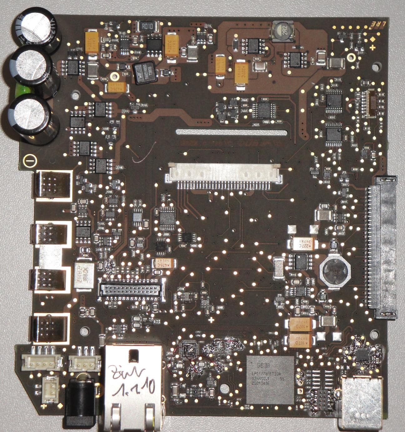 RFID Reader - FCC ID YMQ-8048000 - LRE Medical GmbH Esterline Corporation