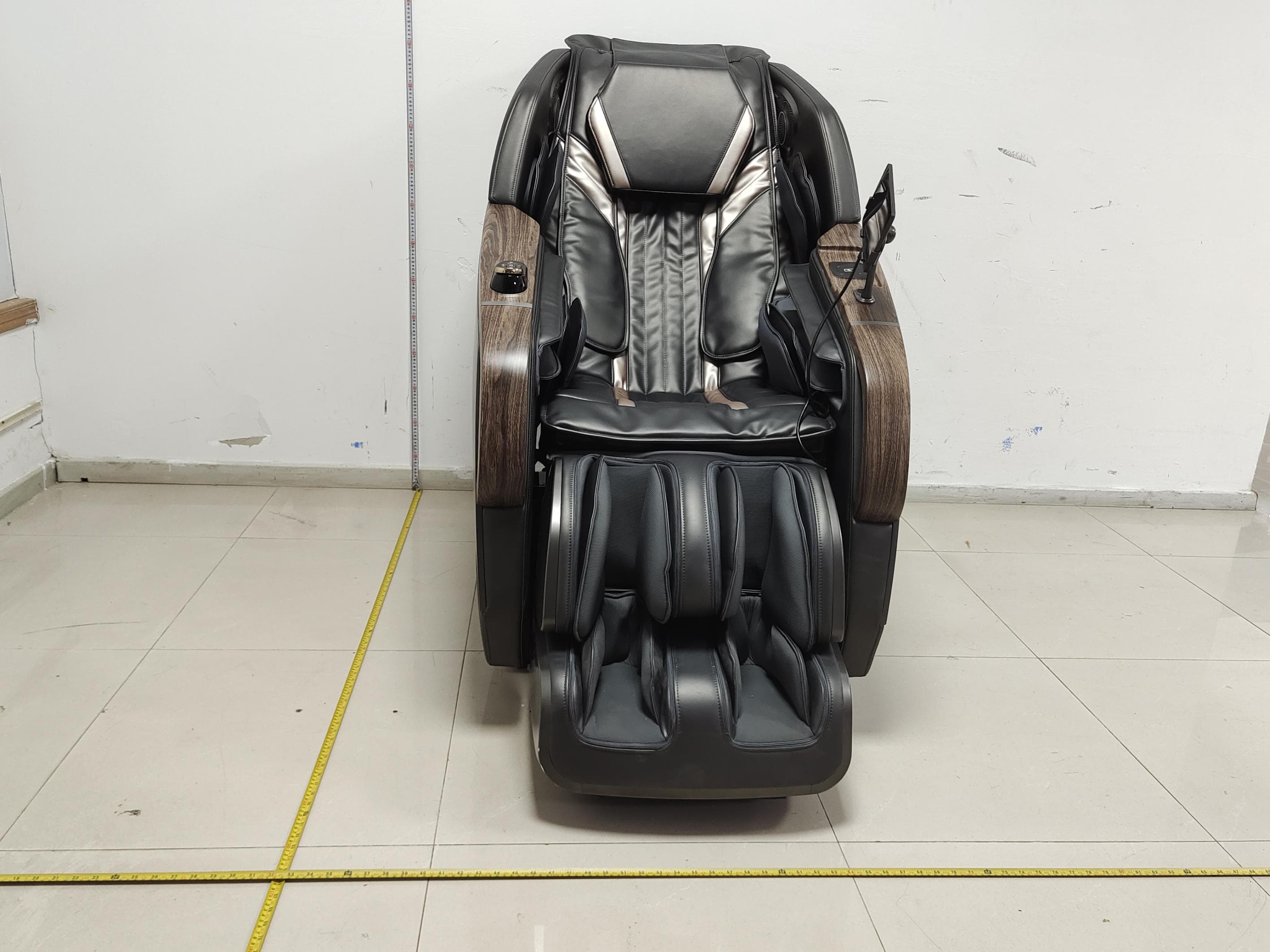 Massage Chair - FCC ID YMX-EC6706A - XIAMEN COMFORT SCIENCE & TECHNOLOGY GROUP CO., LTD