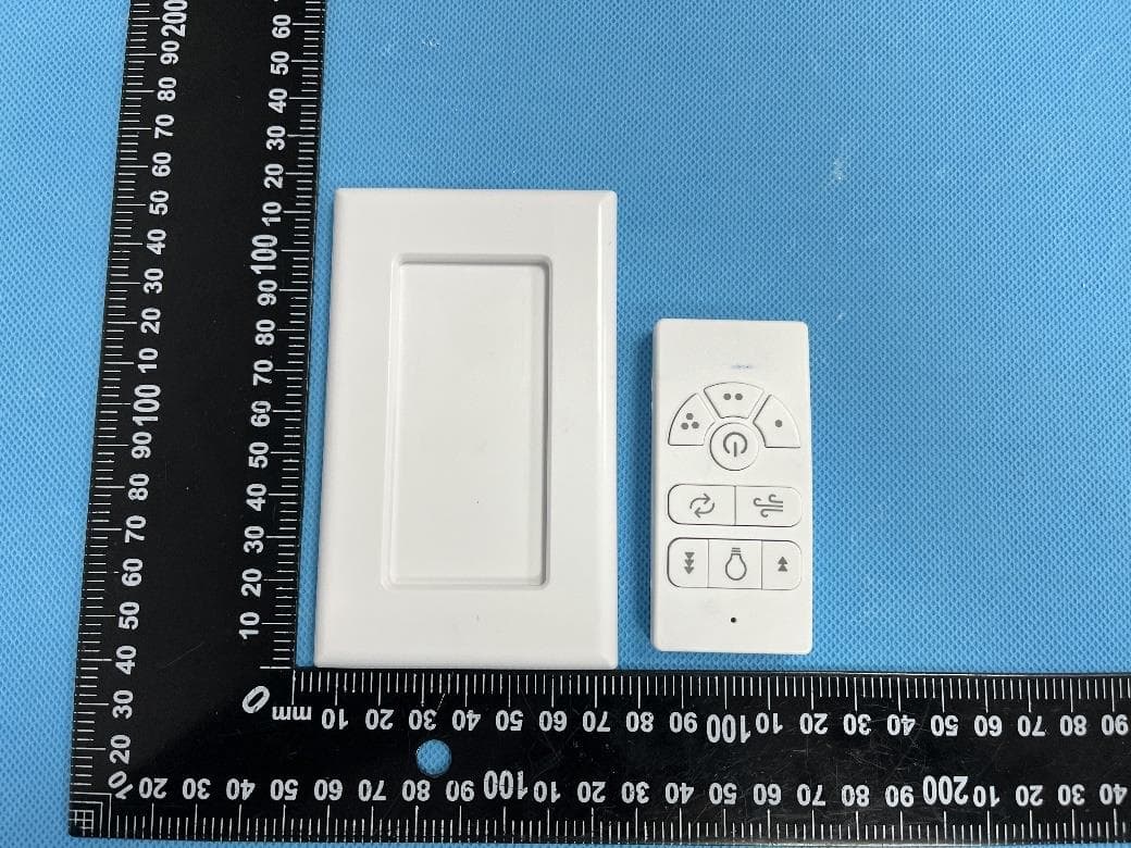 CEILING FAN REMOTE CONTROL - FCC ID YNE-000170-04 - Kichler Lighting LLC (4)