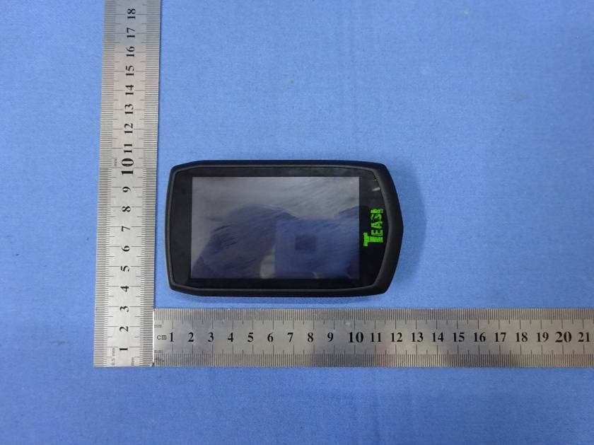 GPS Portable Navigation Device - FCC ID YNGPF22 - Dongguan Yuanfeng Technology Co., Ltd (2)