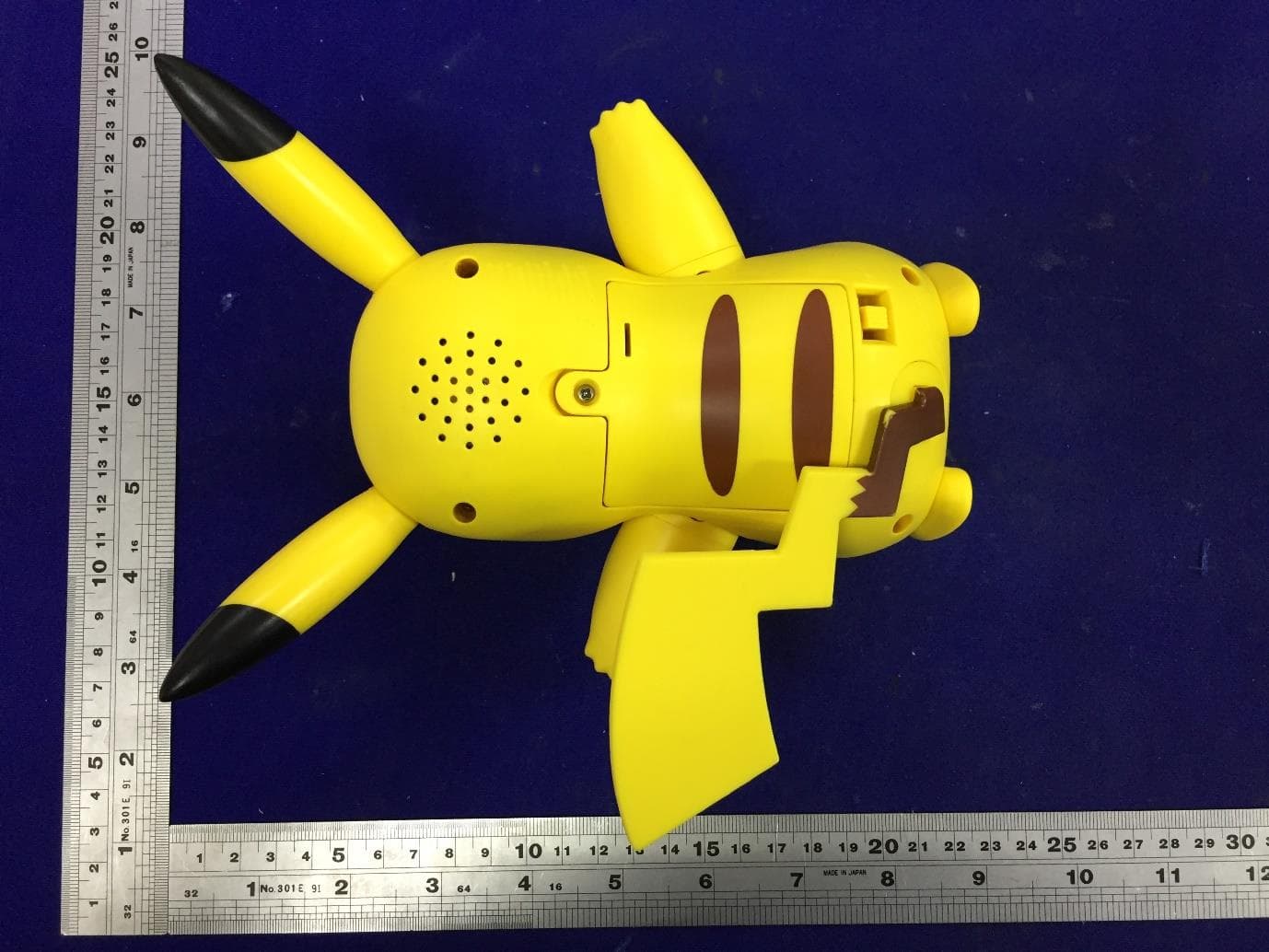 PKW3330-PKW - Deluxe Feature Figure (TBD Pikachu) - FCC ID YNIJAWSPKW3330 - Jazwares, LLC