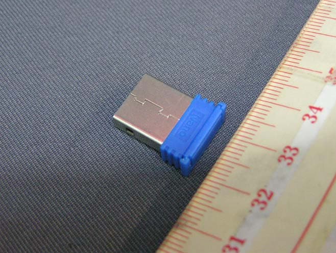 WWE electronics - Mouse (Dongle) - FCC ID YNIJAZWARES13595A - Jazwares, LLC