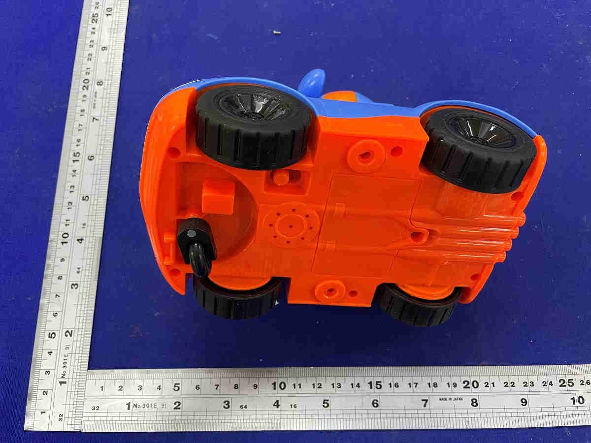 TBLP0139-BLP-Remote Control Vehicle (RC Racecar) - FCC ID YNIJAZWARES139 - Jazwares, LLC