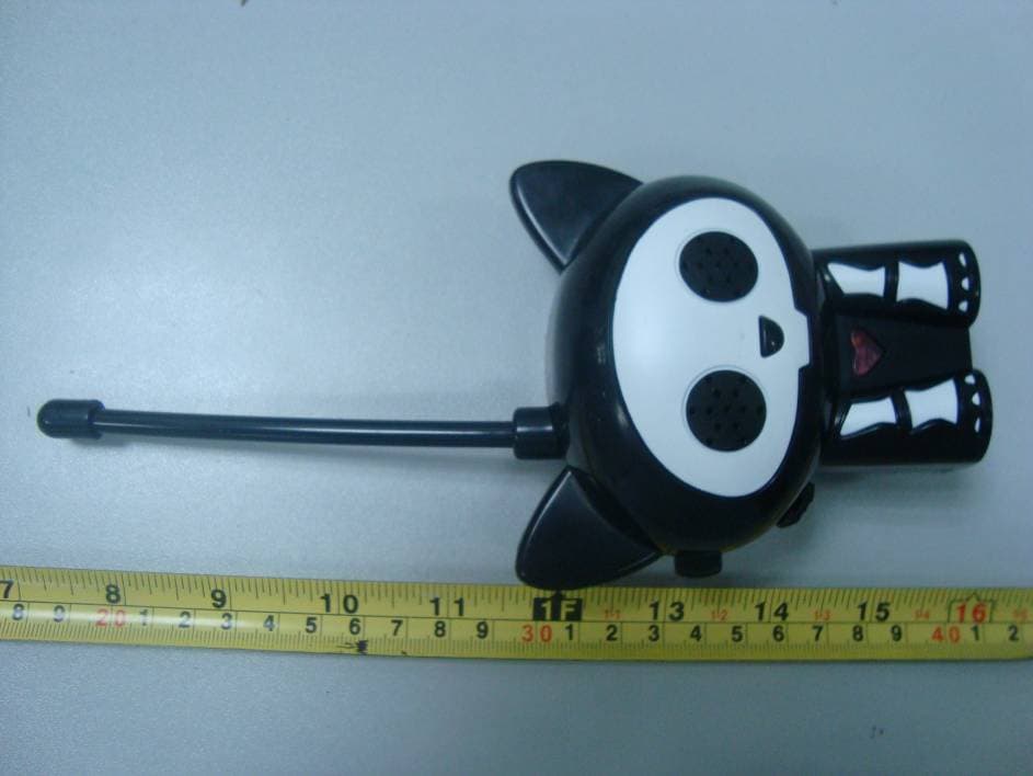 Skelanimals Walkie Talkie - FCC ID YNIJAZWARES38060 - Jazwares, LLC (4)