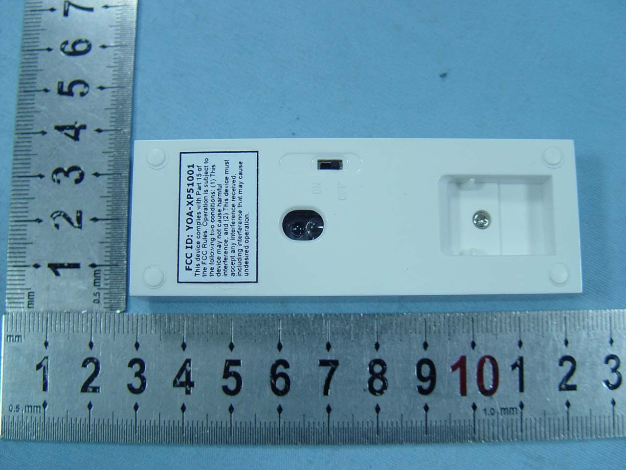 2.4G Wireless Mouse - FCC ID YOA-XP51001 - Xoopar Limited (2)