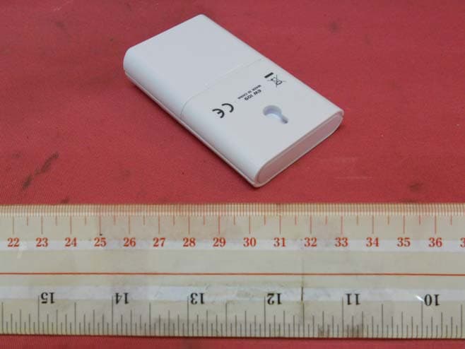 Easy Fix Thermometer Pad with Ice Alert - FCC ID YPG-EW109 - Oregon Scientific Global Distribution Limited (2)