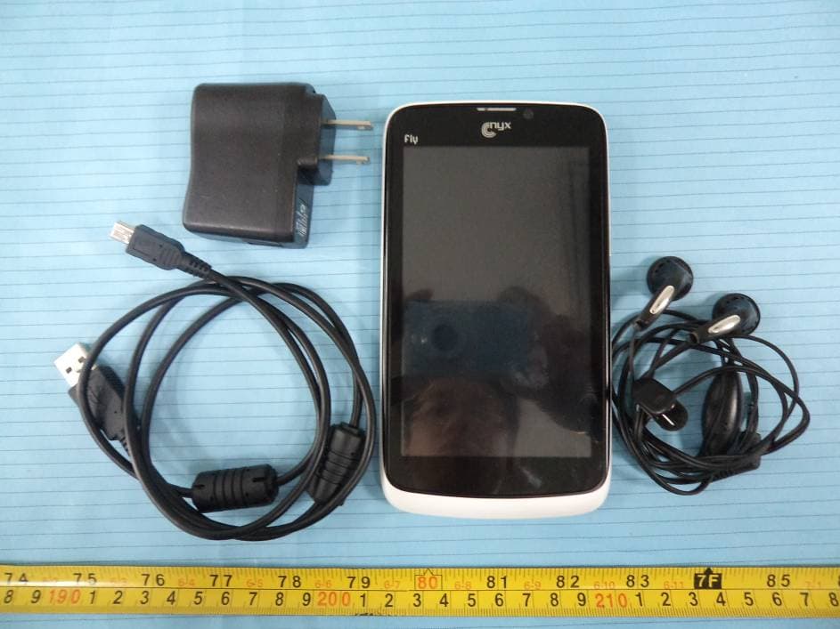Mobile Phone - FCC ID YPVITALCOMFLY - ITALCOM GROUP