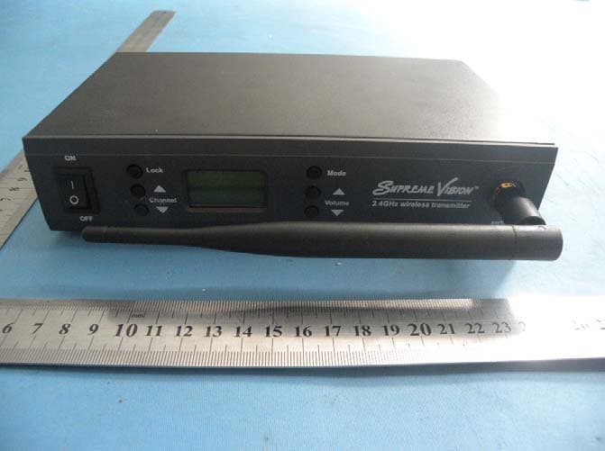 2.4GHz Wireless Transmitter - FCC ID YQESV-301GT - Supreme Audio. Inc