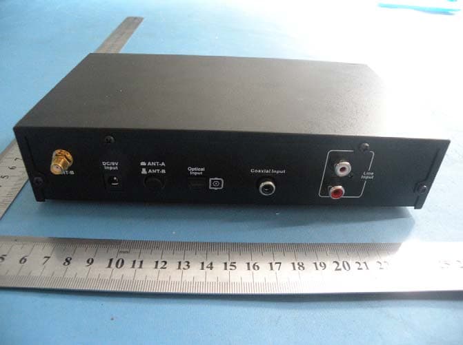 2.4GHz Wireless Transmitter - FCC ID YQESV-301GT - Supreme Audio. Inc (5)