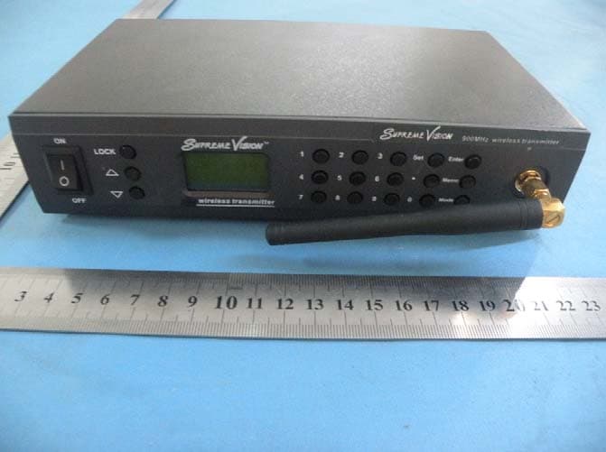 900MHz Wireless Transmitter - FCC ID YQESV-301MT - Supreme Audio. Inc (4)