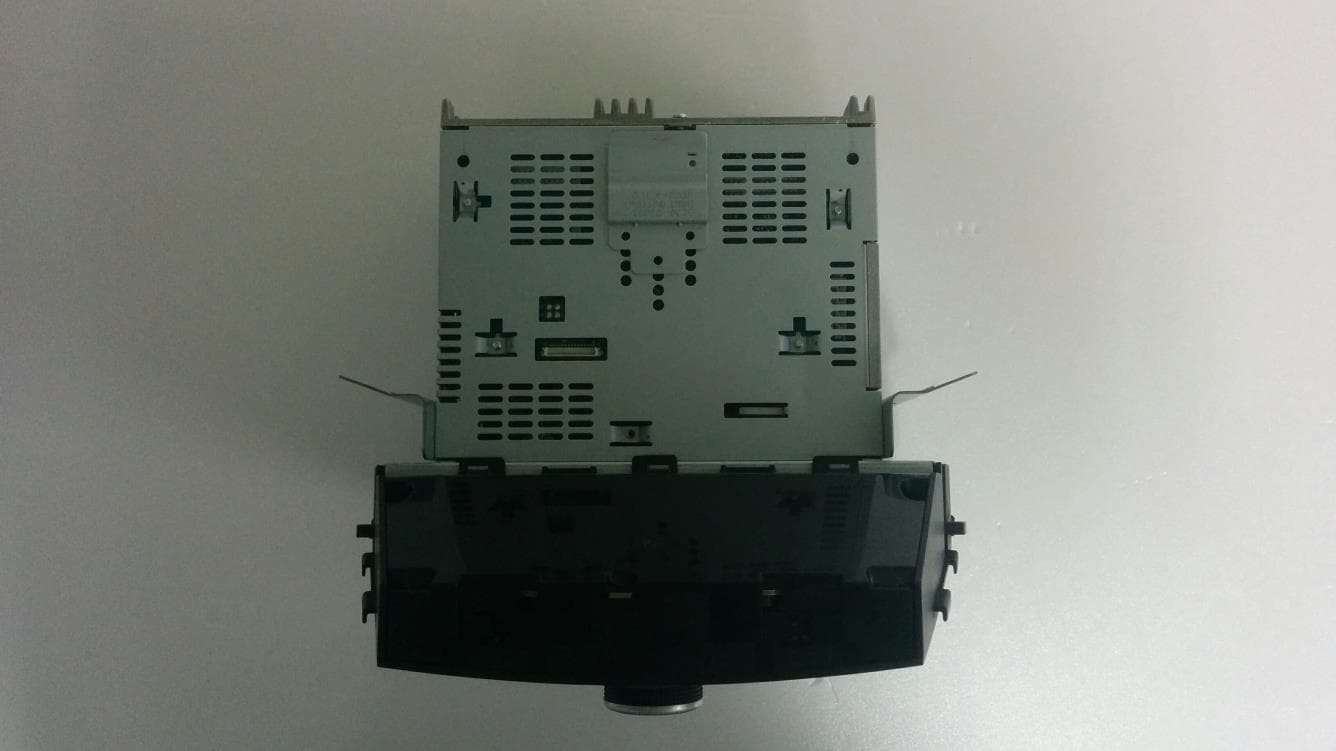 Car Audio - FCC ID YRN-HAMT2001 - Humax Co., Ltd. (2)