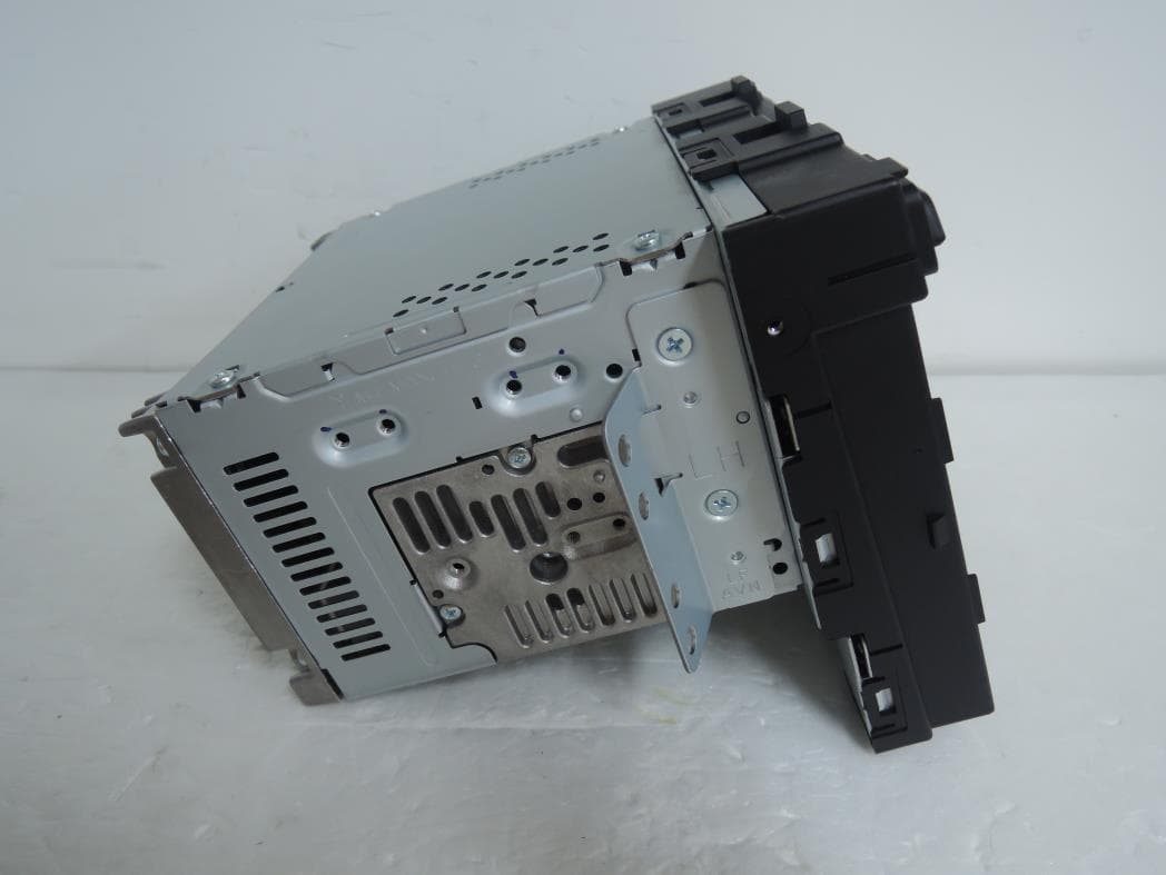 Car Audio - FCC ID YRN-HAMT2002 - Humax Co., Ltd. (2)