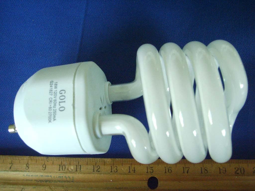 CFL - FCC ID YRPMIDUEMBASE - Golo Chang Company Limited (2)