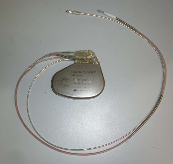 Implantable cardioverter defibrillator - FCC ID YSGDR9550 - SORIN CRM