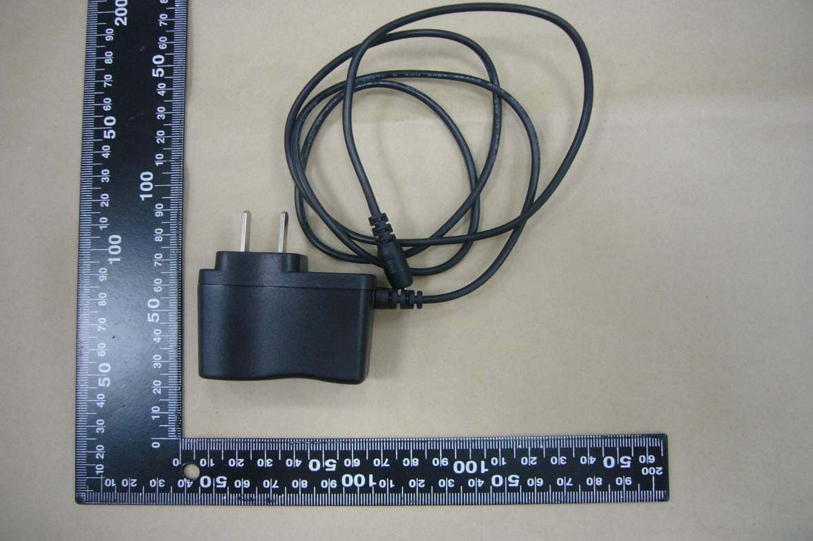 2G MOBILE PHONE - FCC ID YSV-1X0L9Y1C3 - XingLiYangChen Technology co. Ltd (1)